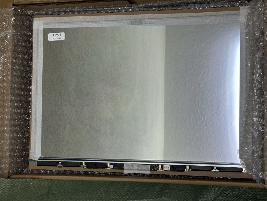 Новые Apple Macbook дисплеи и матрицы на все модели