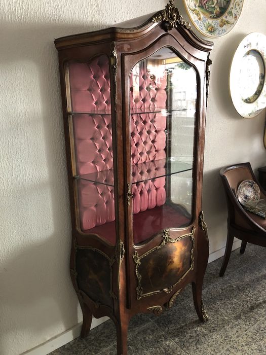 Vitrine antiga estilo Luis XV
