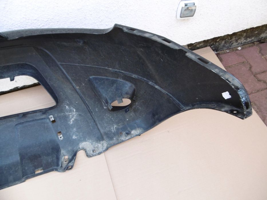 zderzak przód przedni dacia duster ładny