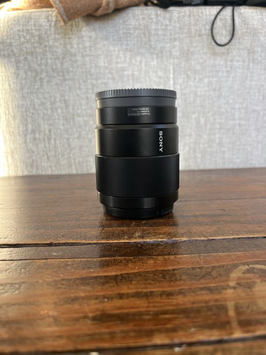 Sony FE 35mm f/1.8