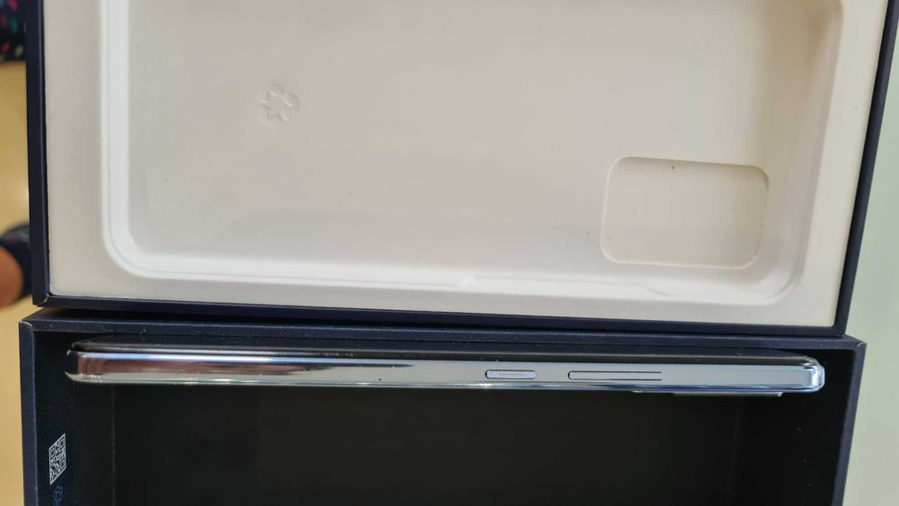 Vivo v21 5G 8GB RAM 128GB