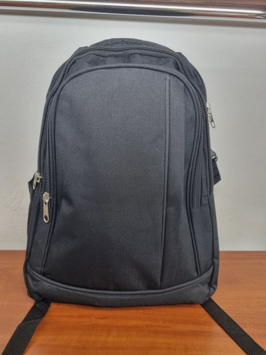 Pojemny plecak czarny