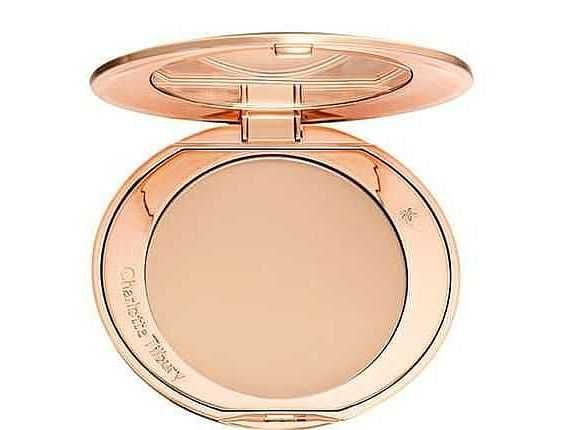 Puder Charlotte Tilbury Airbrush Flawless Finish Medium 8 g