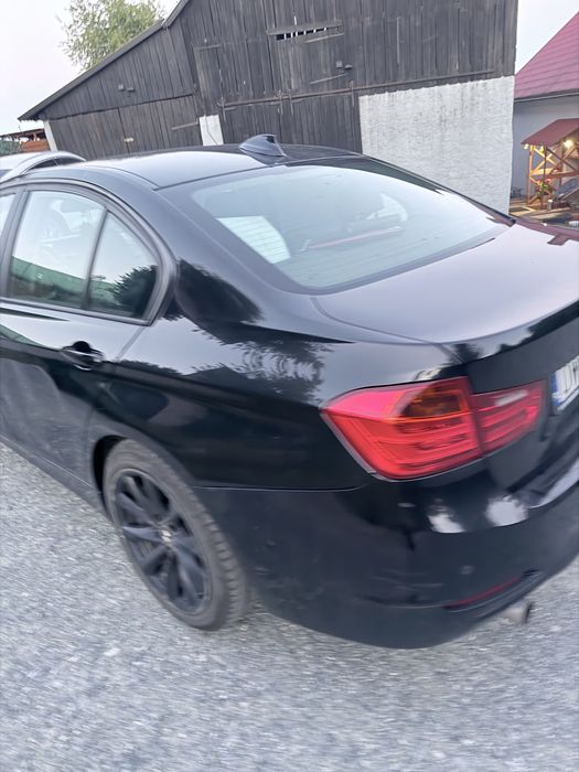 BMW F30 320d 2012 2.0 diesel
