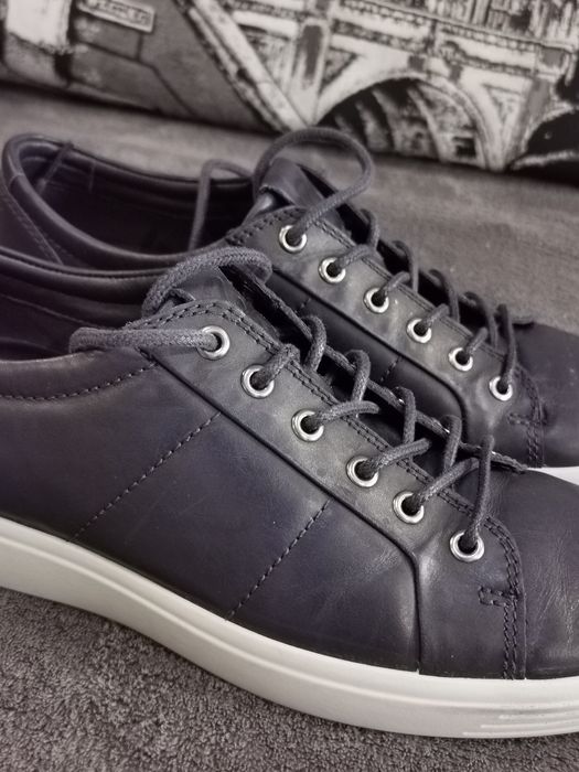 Кросівки 42 розмір, Ecco