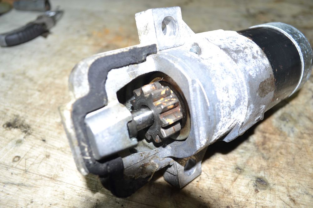 Стартер Ford Fusion Mercury Milan 2006-2009 2.3L L4 6E5T11000AB 6E5T-11000-AB