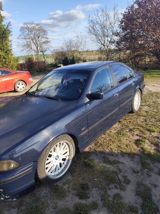 Sprzedam prywatne auto BMW E39 2.8 b+gaz