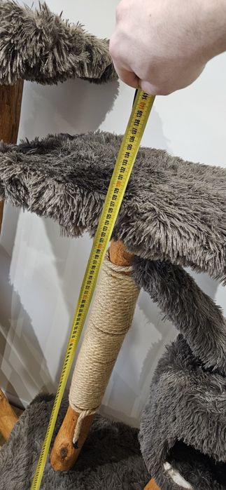 Sprzedam dębowy drapak