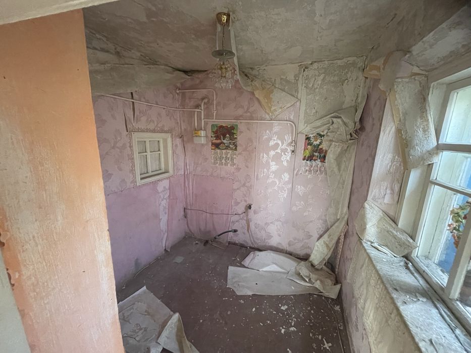 Продам 2- ва будинки , або обмін на авто)