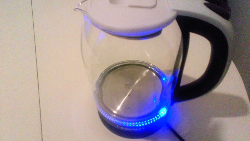 Электрочайник Ardesto