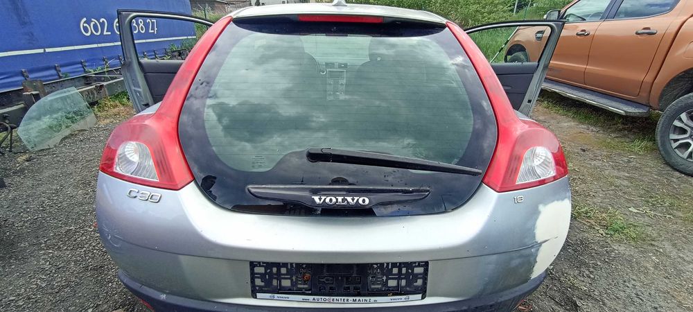 volvo c30 1.8  b4184s11 lak 477 skrzynia mtx75  115 km samochód na częsci