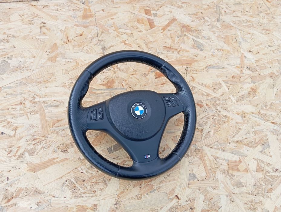 Kierownica M pakiet kompletna poduszka BMW e81 e82 e87 e90 e91 e92 e93