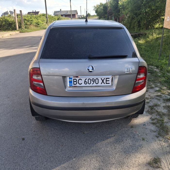 Шкода фабія 2006 рік 1.9 дизель