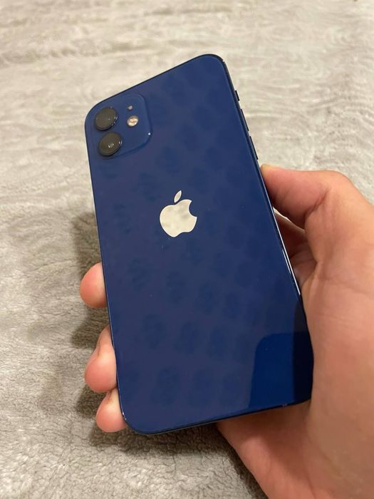 Айфон 12  Все в орігіналі