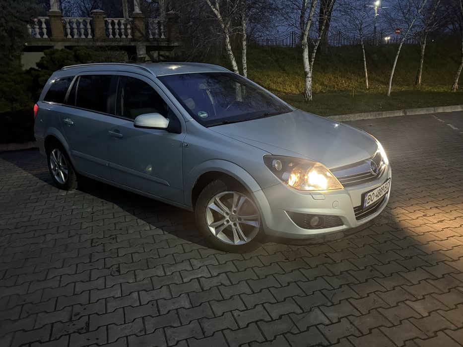 Продам Авто в идеальном состоянии.