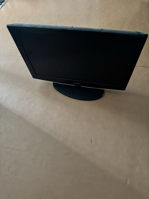 Samsung телевізор 32 дюйми hdmi