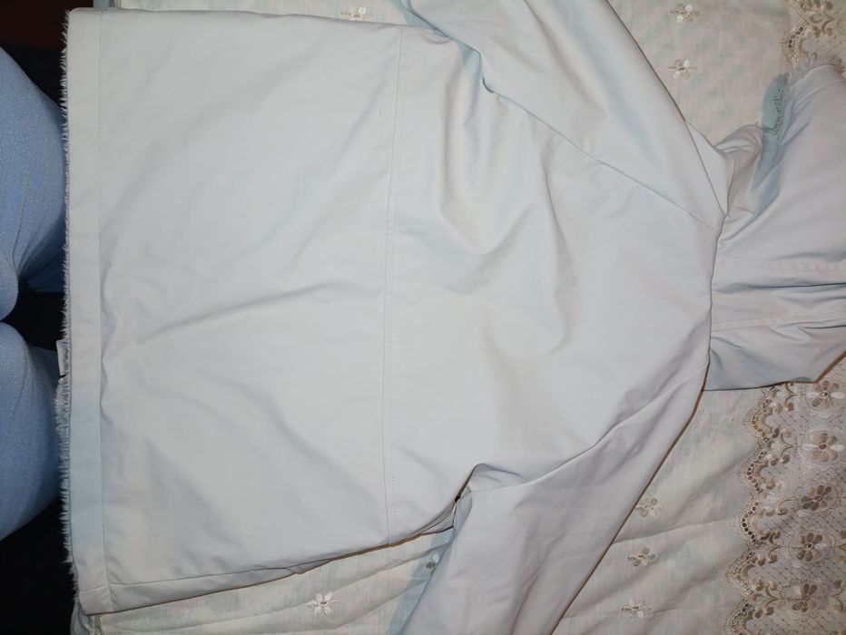 Casaco de menina marca Zara