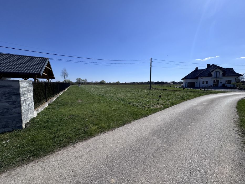 Działka budowlana w Bogucicach 1900 m2