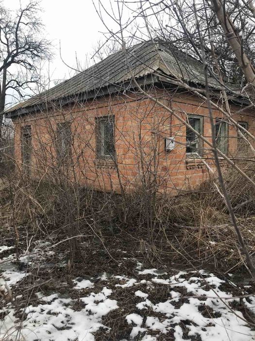 Продаж будинку під реконструкцію із зем. ділянкою в с. Руська Поляна