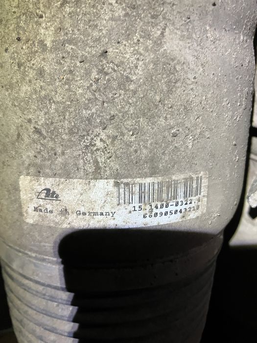 Комплект пневмопідвіски VW Touareg 02-10