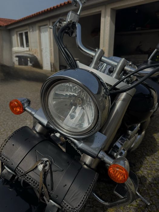 Suzuki Intruder C800