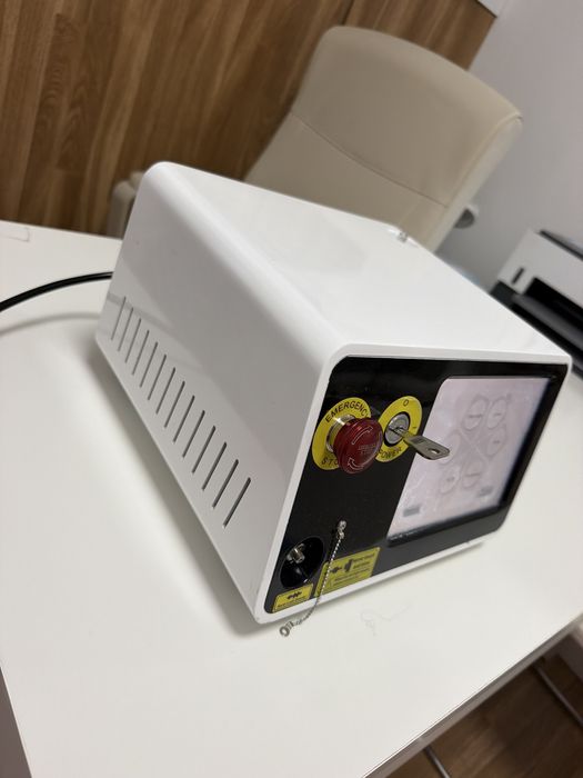 ENDOLASER parcelado em ate 3x — Equipamento de clínica , Semi novo