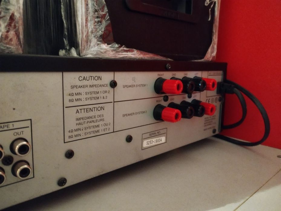 Транзисторний підсилювач HARMAN-KARDON HK-610