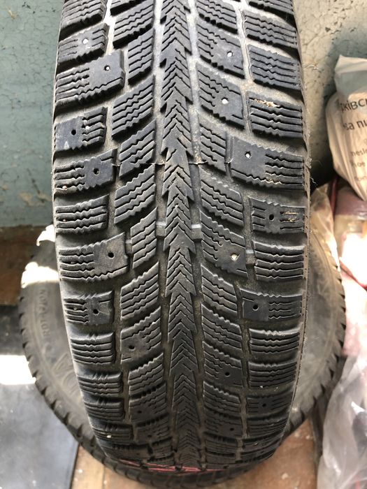 Зимова гума 175/70 R 13