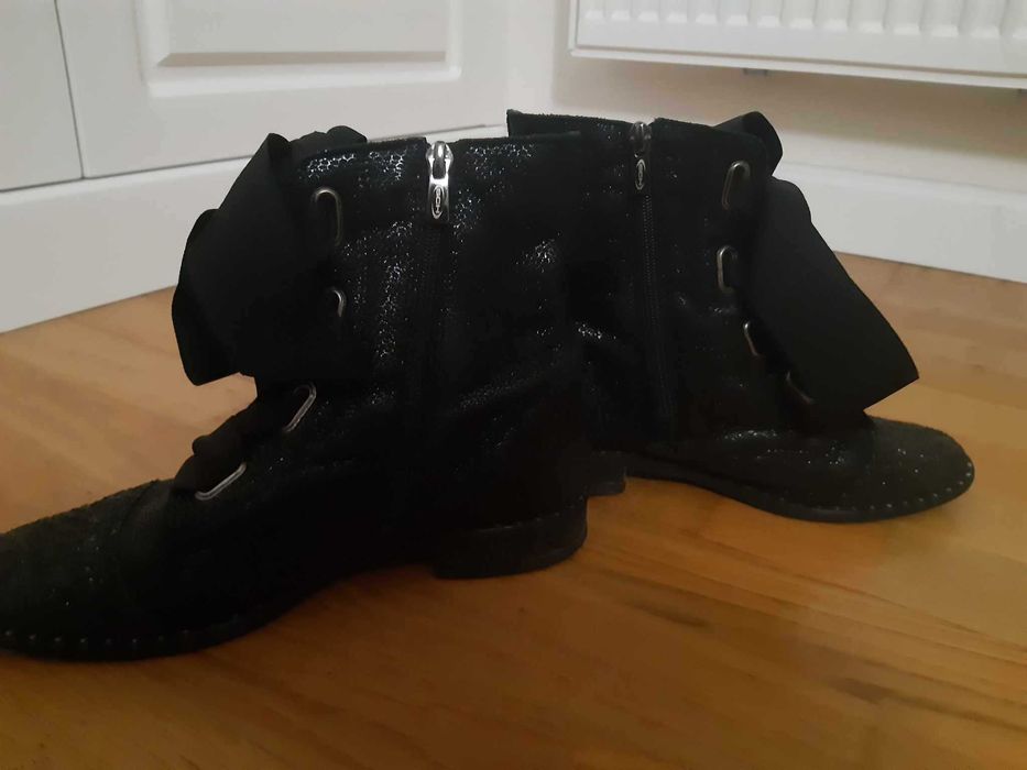 Buty botki trzewiki Schwartz 38