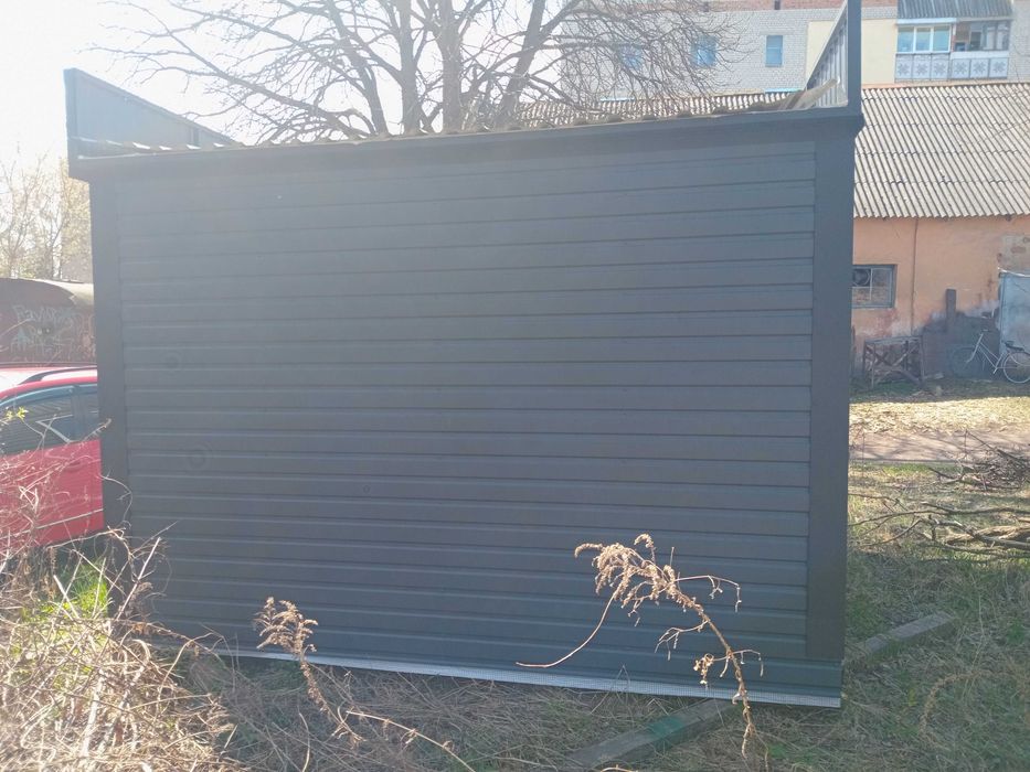 Продам кіоск новий.