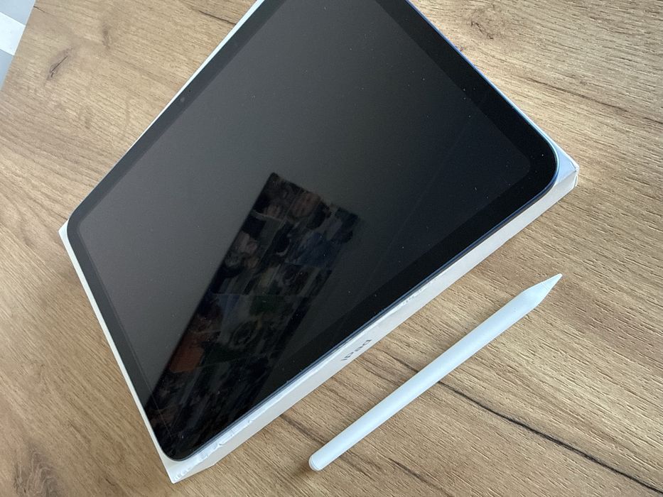 Apple iPad 10. generacji (2022) 10,9” Wi-Fi 64 GB – Niebieski