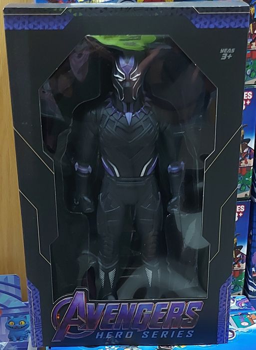 Figuras colecionáveis de escala 1/6 da "Avengers Hero Séries".
