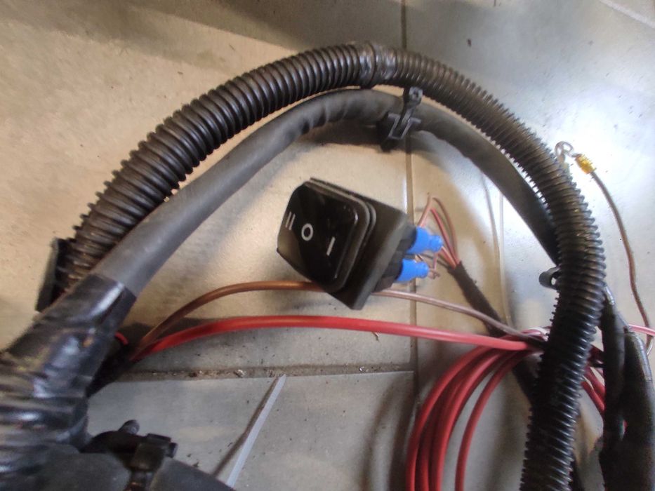 Oryginalny elektryczny Hak holowniczy VW Touran III 15- moduł komplet