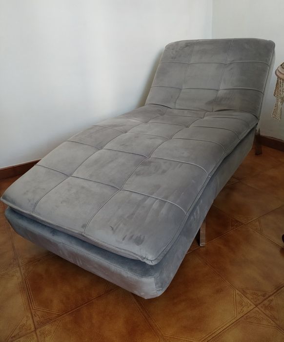 Chaise-longue Beliani ajustável em veludo
