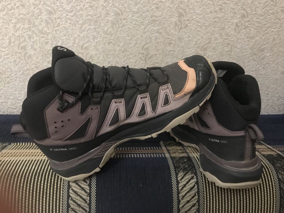 Кросівки Salomon 40-41 розмір, по устілці  25,5 см