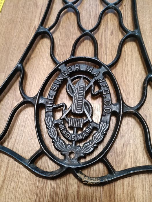 Ножки от швейной машины . Ноги для мангала