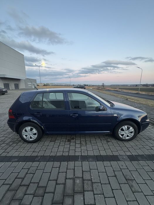 Volkswagen Golf 2001 benzyna+LPG