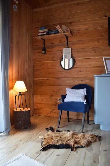 Leśny Zakątek Uroczysko -Tiny House , noclegi , sauna i balia , basen