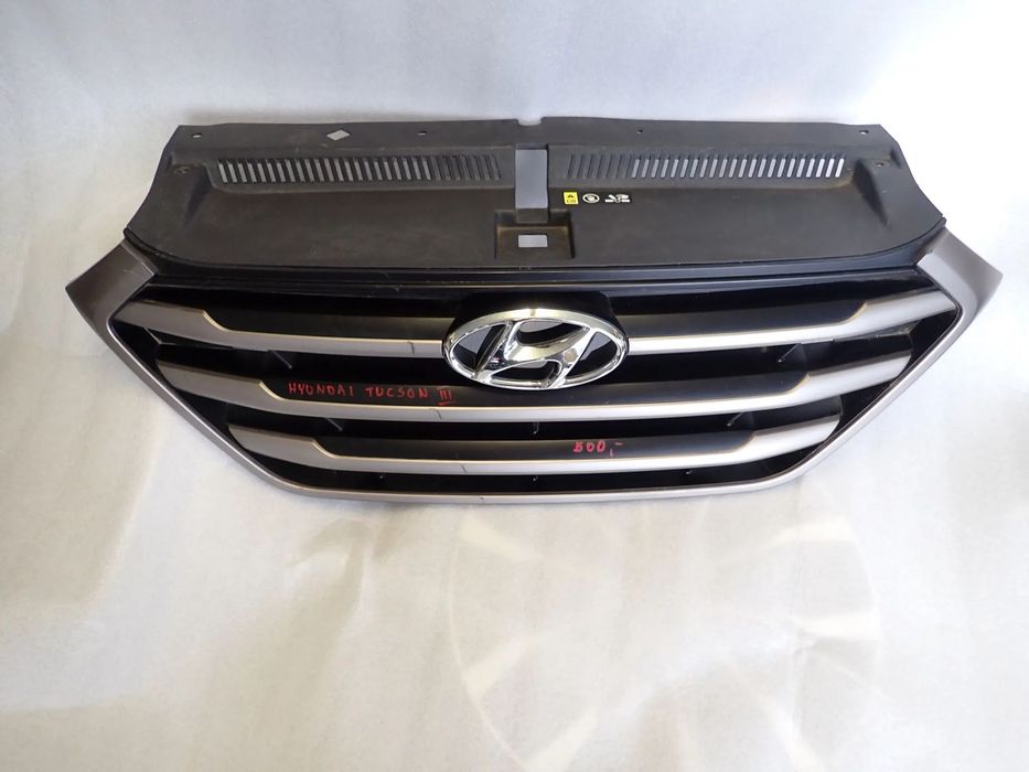 HYUNDAI TUCSON III GRILL