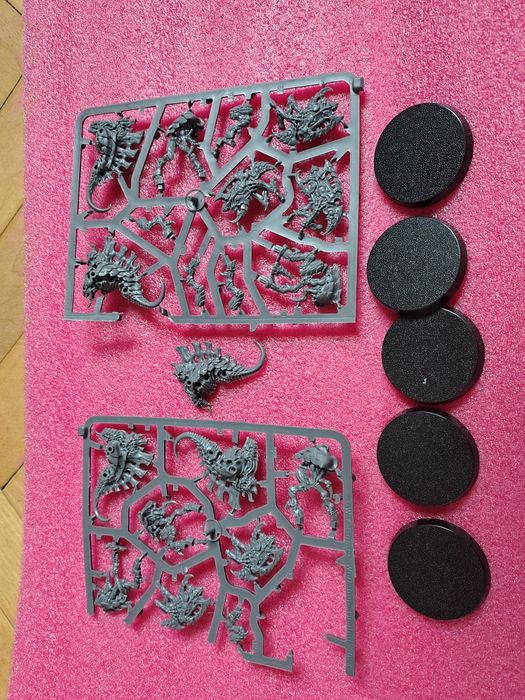 Tyranids army  - figurki proxy wypraski.
