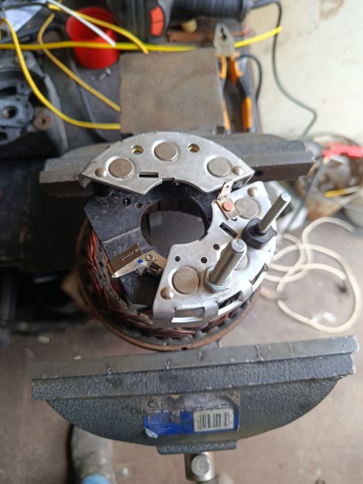 Генератор гольф 2 джета  2