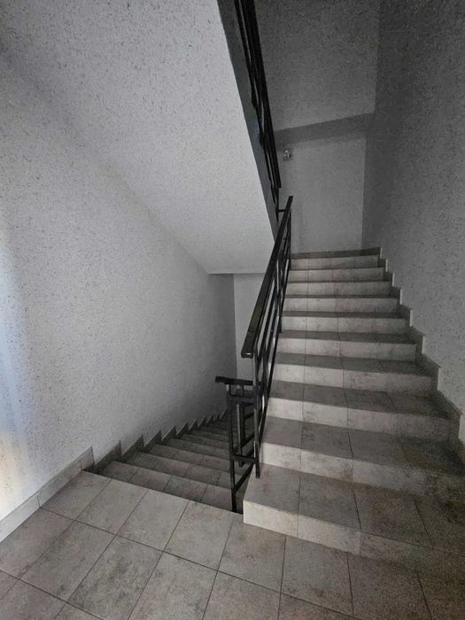 Продаж зданої 3кім.квартири по вулиці Незалежності! +комора!