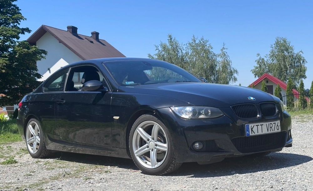BMW E92-3,0 BENZYNKA- stylizacja M-pakiet-OKAZJA