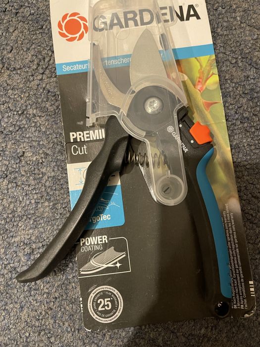 Секатор Gardena 22 мм