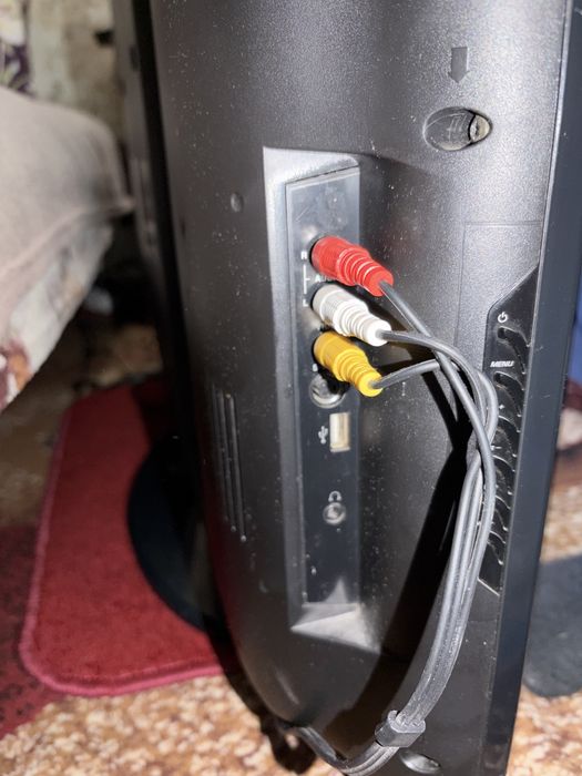 Телевизор TCL  32A12H 32” робочий, гарний стан