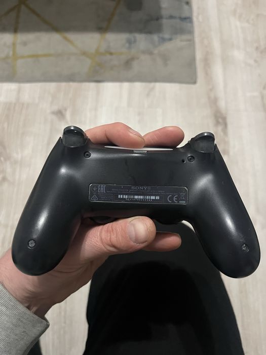Pad ps4 orginał czarny