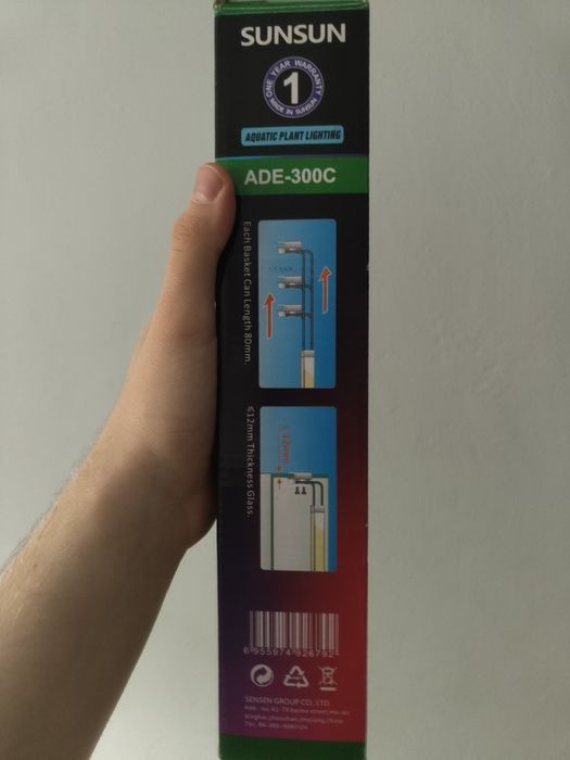 Lampa akwariowa regulowana