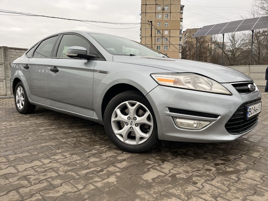 Ford Mondeo 2012 1.6 бензин
