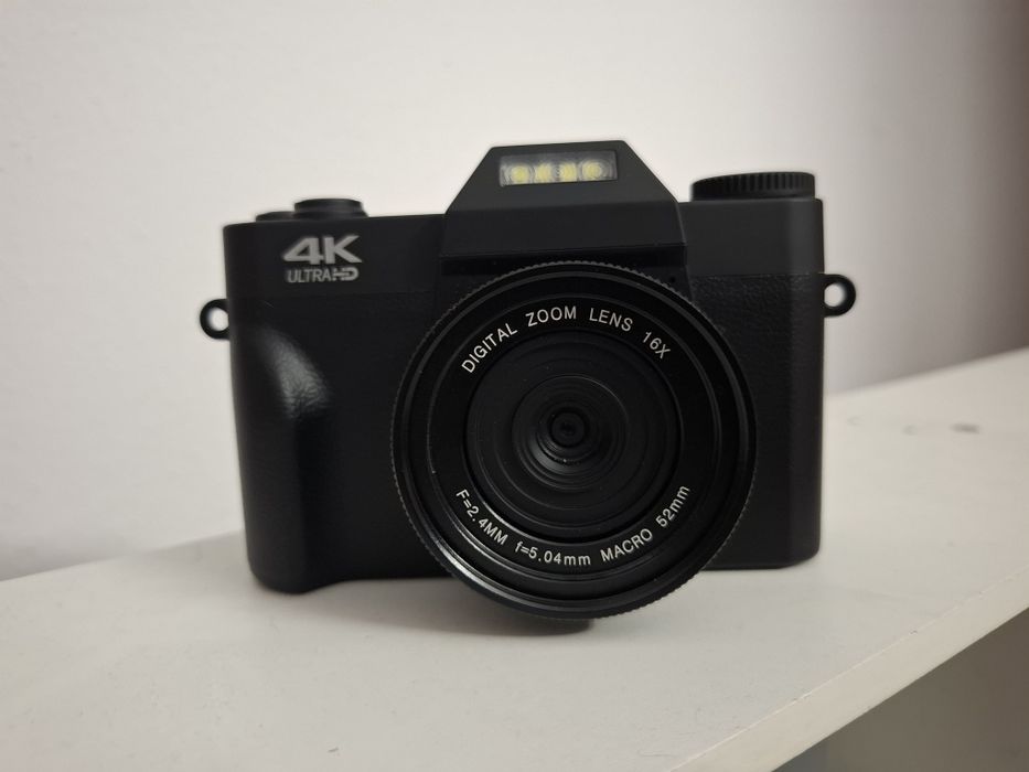 Aaparat cyfrowy 56MP Z 16-Krotnym Zoomem