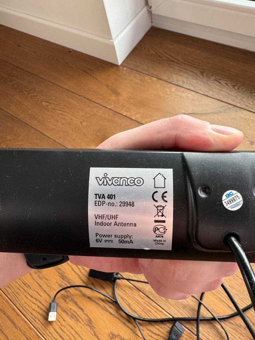 Zestaw: Telewizor Toshiba 40TL838 40" + Dekoder Wiwa DVB-T2/HEVC + Podstawa